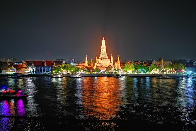 Bangkok Tuk Tuk Food Tour By Night - Flower market walk and the rooftop finale near Wat Arun