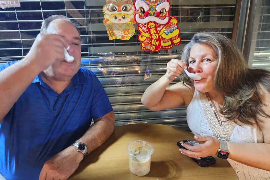 Bangkok Tuk Tuk Night Tour with Chinatown visit - Khaosan Road as an optional finale (if you want energy)