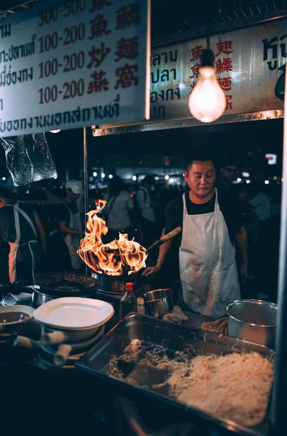 Bangkok: Tuk Tuk Tour - Grand Palace area and the temple sweep: what to notice on the road