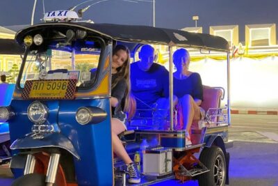 Bangkok Tuk-Tuk Tour by Night with Chinatown Street Food Meal - From Saphan Taksin to Wat Arun: the night cruise payoff