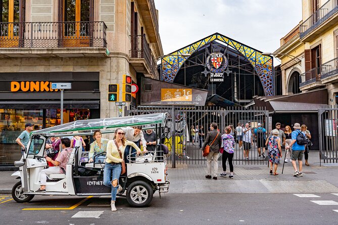 Barcelona Historical Tour with Local Guide in Eco Tuk Tuk Private - Key highlights you’ll actually feel during the ride