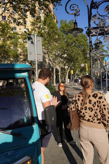 Barcelona: Tour by electric tuk tuk - Why an electric tuk-tuk tour makes sense in Barcelona