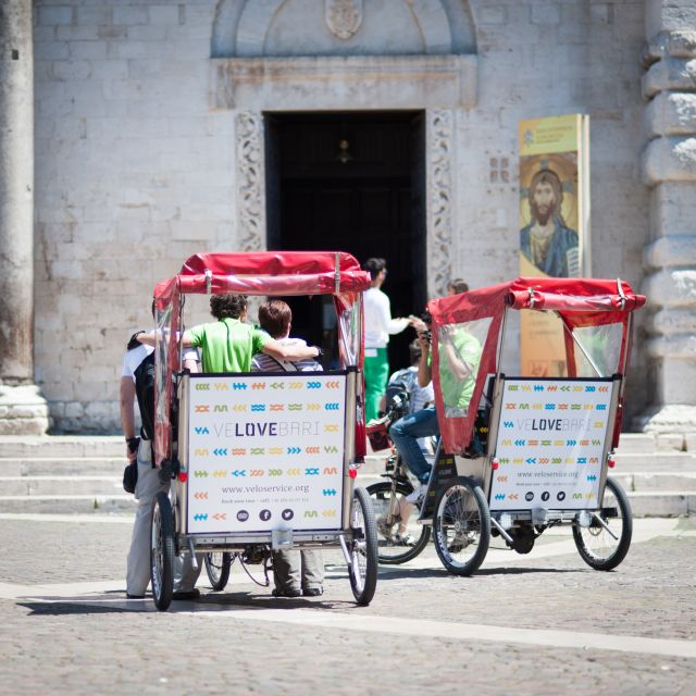 Bari: Old Town Guided Eco-Friendly Rickshaw Tour - Guides in the driver’s seat: what makes the explanations click