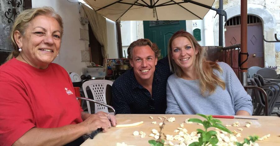 Bari Rickshaw Tour with Pasta Experience - Meeting point near Piazza Mercantile and how the tour flows