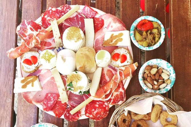 Bari Street Food Tour by Rickshaw - Should you book the Bari Street Food Tour by Rickshaw?