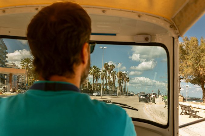 Bari Tuk Tuk tour along the coast - The seafront “superpower”: Bari’s long promenade