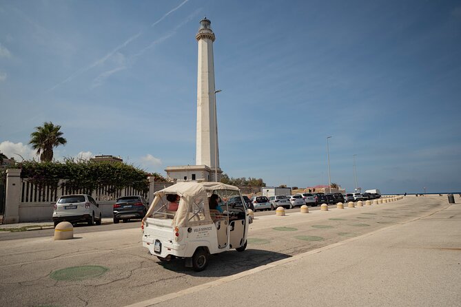 Bari Tuk Tuk tour along the coast - Stop 5: Faro Punta di San Cataldo and the Radio Museum area