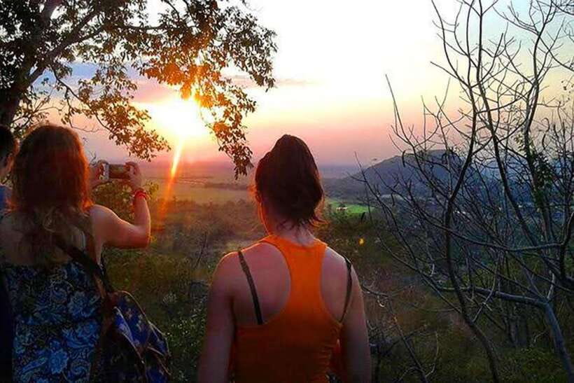 Battambang: Bamboo Train, Bat Cave, Killing Cave by Tuk Tuk - Getting Back to Town: Wrap-Up Without Feeling Wiped Out