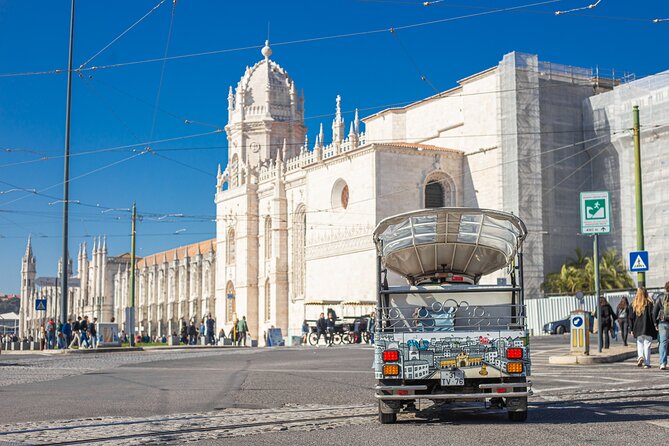 Belém Private Tuktuk Tour - Padrão dos Descobrimentos: the monument with the world map