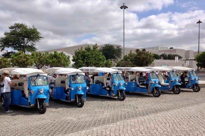Belem Tour by Tuk Tuk from Lisbon - Palacio de Belém: A Passing Look With a Real Lisbon Feel