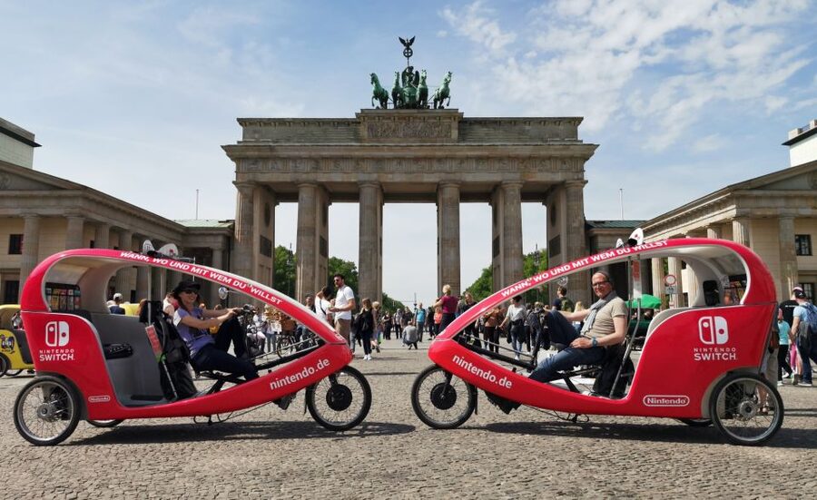 Berlin: Private Guided E-Rickshaw Tour - Meeting at Alexanderplatz: Easy Start, Less Stress
