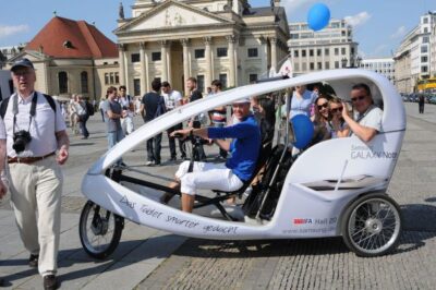 Berlin: Private Guided E-Rickshaw Tour - Why This E-Rickshaw Tour Works Better Than Walking Alone