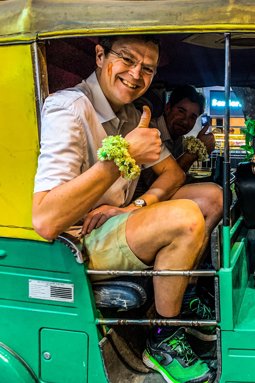 Best of Bangalore in a Tuk Tuk - Private Tour for 3 Hours - Guide quality matters here, and it shows