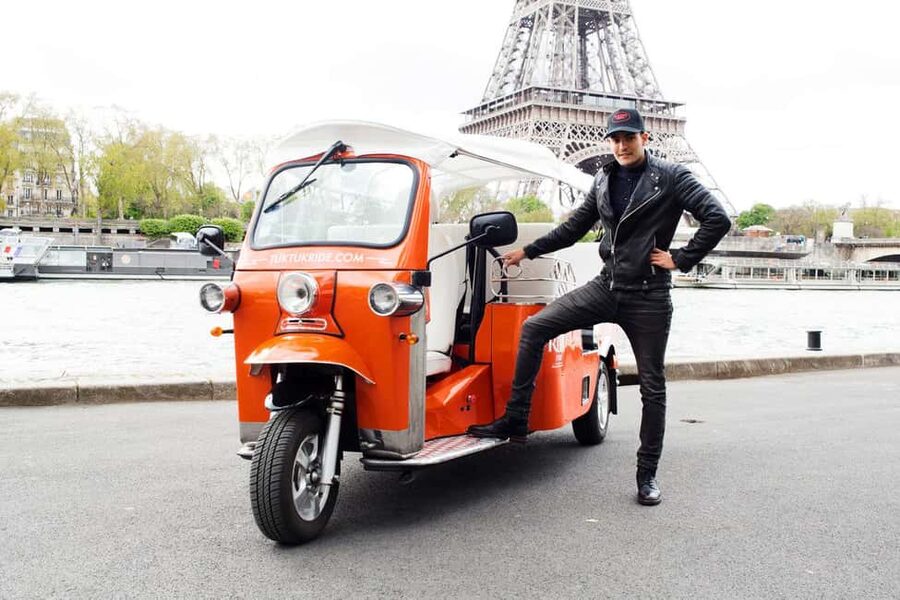 Best of Paris in 2 Hours by Private Electric TukTuk - Getting started at Place Saint-Germain-des-Prés