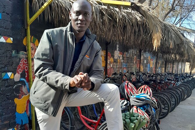 Bicycle or Tuk Tuk Soweto Guided Experience - Vilakazi Street: street dancing and the Nobel-laureate connection