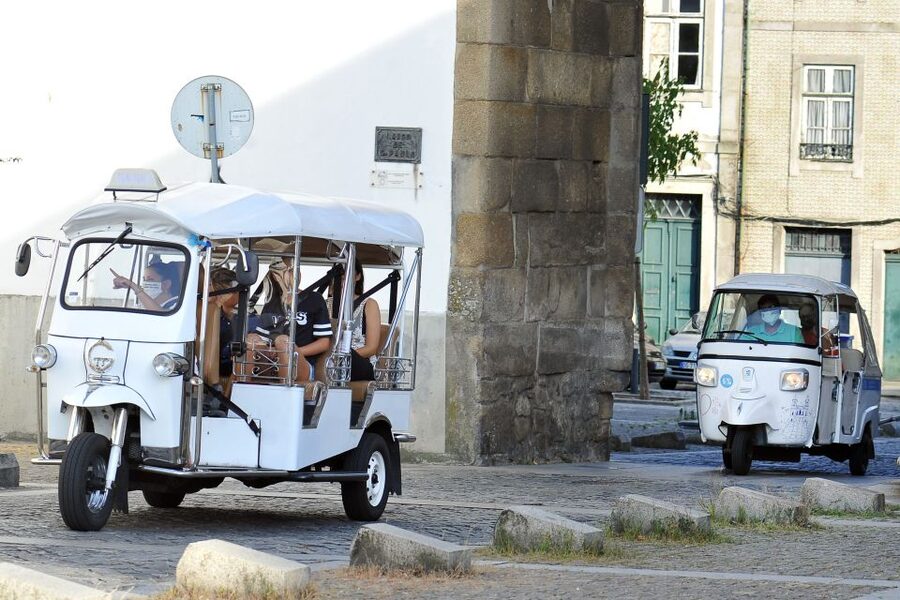 Braga: Tuk Tuk City Tour - “Private” in practice: small group comfort and better Q&A
