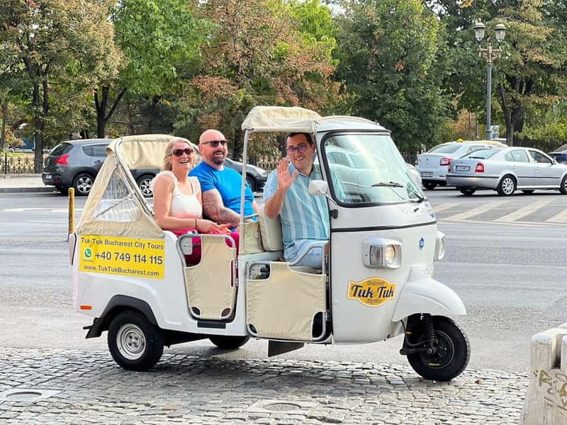 Bucharest: Best of Bucharest Private Tuk-Tuk Tour - The route flow: from central squares to grand monuments