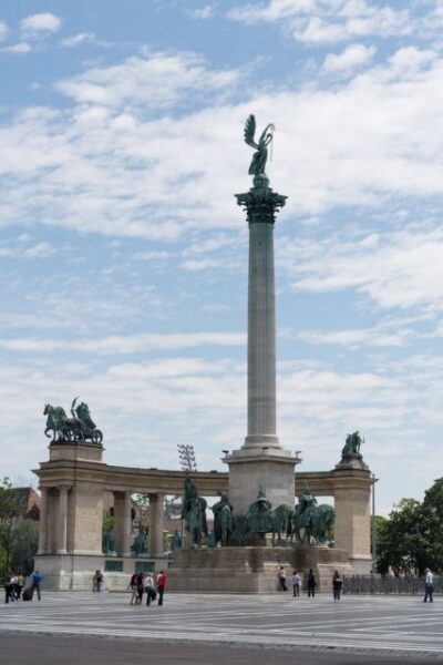 Budapest: Private City Tuk-Tuk Tour & Boat Cruise - Your City Route: From Andrássy Avenue to the Parliament Area