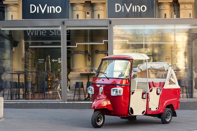 Budapest Private Tuk Tuk Tour with Wine Tasting and Cheese Platter - Key things I’d watch for
