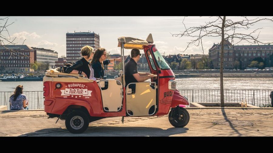 Budapest: Scenic Tuk Tuk Tour - Castle Area to Castle Garden Bazaar: Buda Without the Grind