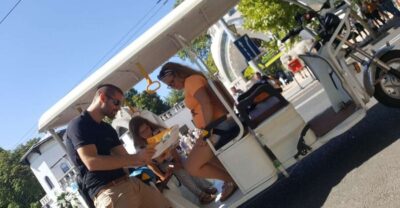 Budapest: Sightseeing Tour by Electric Tuktuk - Heroes’ Square to Vajdahunyad Castle: the grand intro on one loop