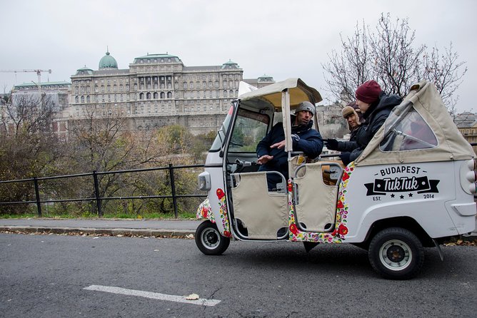 Budapest Tuk Tuk Tour with House of the Unicum Distillery Visit - Károlyi Garden and Central Market Hall: A Nice Break from Monument Mode