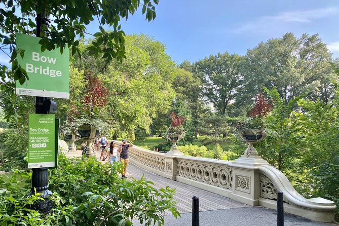 Central Park Pedicab Rickshaw Tours - Conservatory Water and the Stuart Little 2 glance