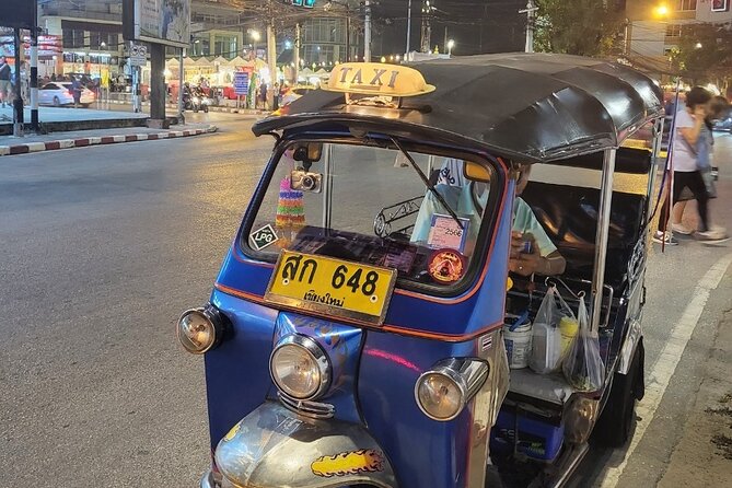 Chiang Mai Temples and Market Tuk-Tuk Evening Night Tour - Wat Phan Tao: older structures with a free-ticket bonus