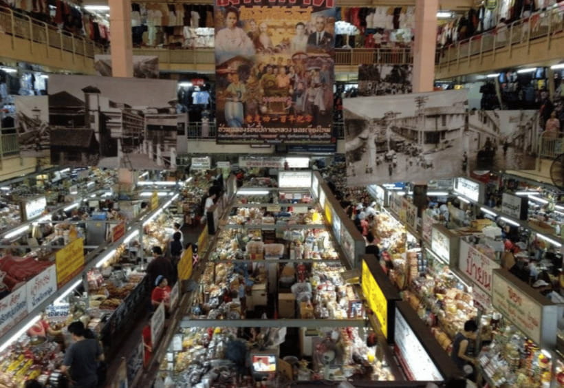 Chiang Mai Tuk Tuk: Old City Private Day Tour - Three Kings Monument + Chiang Mai City Arts and Cultural Centre