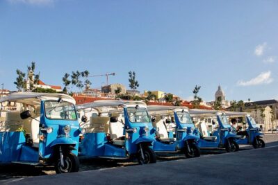 City of Neighborhoods Tour II by Tuk Tuk - Getting Started Near Rossio: Pickup and Meeting Point Reality