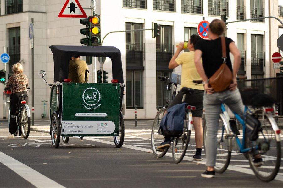 Cologne: Private Rickshaw Tour - Why a rickshaw works so well in Cologne