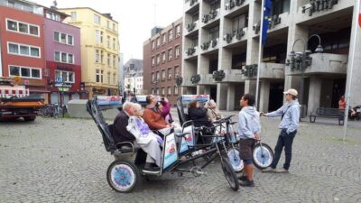 Cologne: Rickshaw Sightseeing Tour - Where the Tour Starts: Reiterstandbild Friedrich Wilhelm III