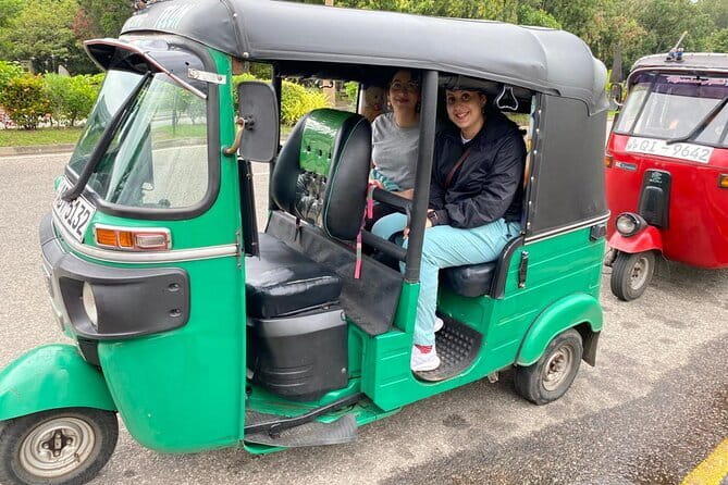 Colombo City Tour By Tuk Tuk (Include Lunch)Morning & Evening - Key highlights