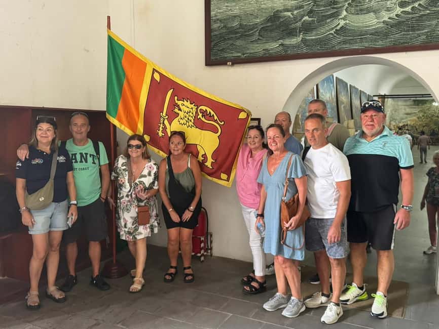 Colombo City Tour by Tuk Tuk - Private & All Inclusive - Sri Kailawasanathan Swami Devasthanam and Gangaramaya Temple: where Colombo shows its faith