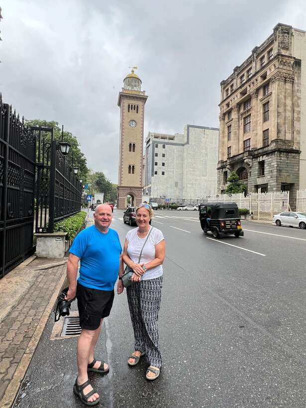 Colombo Guided City Tour by Tuk Tuk - All-Inclusive - Pettah Market and Galle Face Green: street energy with an easy contrast