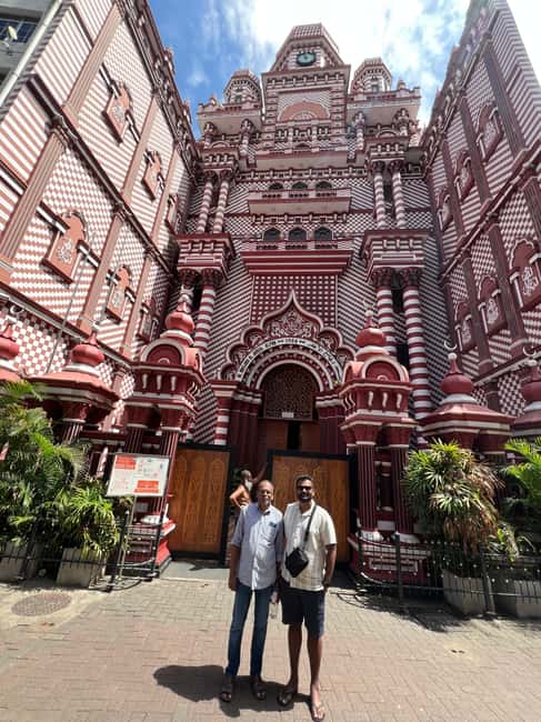 Colombo: Local Food Tour & Sightseeing by Tuk-Tuk with Meals - Who should book this Colombo tuk-tuk food tour