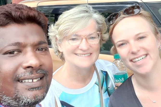Colombo private city tour by tuk tuk morning and evening - Gangaramaya Temple and Sri Kailawasanathan Kovil: Spiritual Stops With Real Details