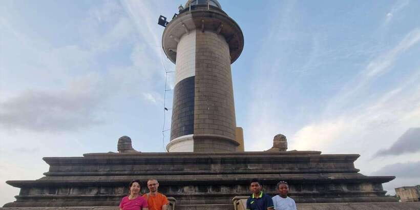 Colombo: Private City Tour by Tuk Tuk with Hotel Pickup - Pettah: the market hour that turns sightseeing into shopping