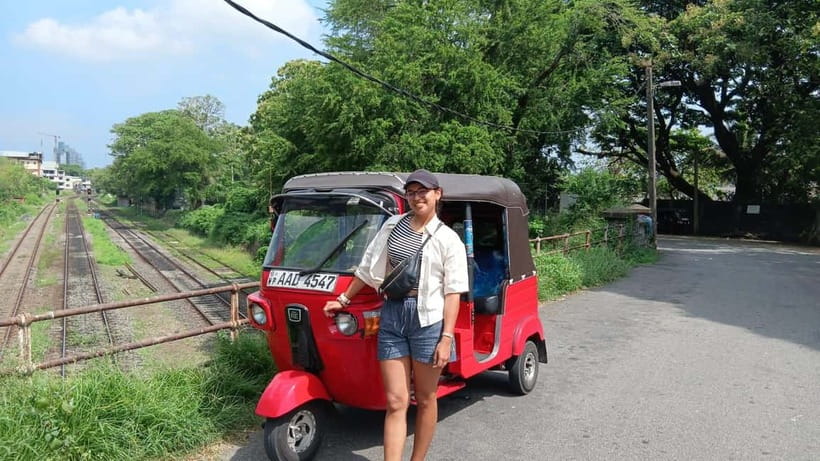Colombo Private Guided City Tour by Tuk Tuk - All Inclusive - Tea Factory Free Tea Tasting: A Small Stop With Big Value