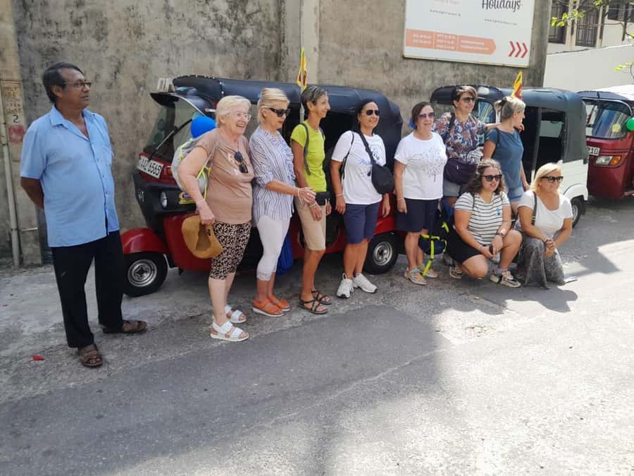Colombo: Private Guided Tour of the City by Tuk-Tuk - Price and Value: What $24 Per Person Really Covers