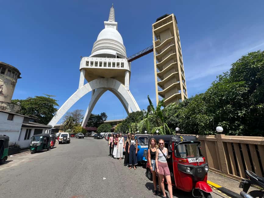 Colombo: Private Tuk-Tuk City Tour with All Entry Fees - Lotus Tower: See It From the Ground or Pay to Go Up