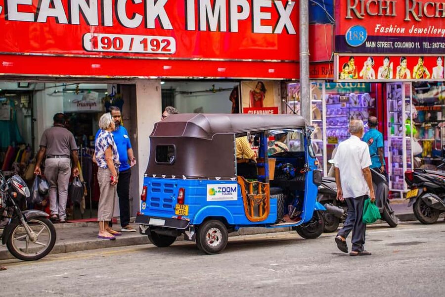 Colombo: Private Tuk-Tuk City Tour with Guide & All Tickets - Key highlights you’ll feel right away