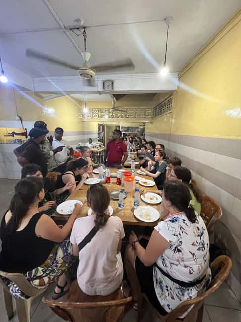 Colombo: Tastiest Local Food Tour by Tuk Tuk - All Inclusive - Colombo sights on the route: temples, markets, and photo stops