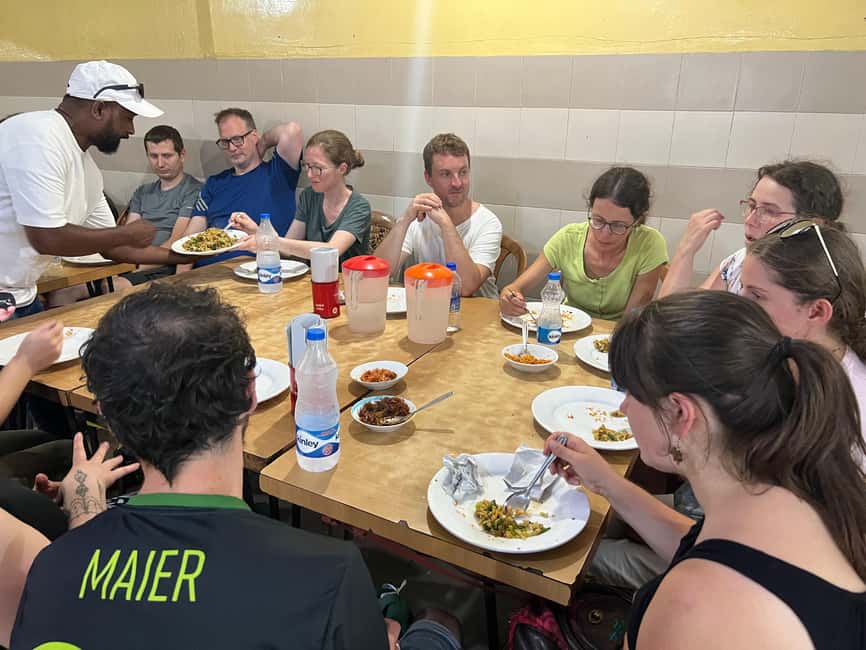 Colombo: Tastiest Local Food Tour by Tuk-Tuk Meals Included - Hoppers and Katta Sambol: learning the bite
