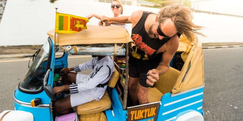 Colombo: Tuk Tuk City Highlights Tour with Lunch - Where You Start and End: Galle Face Hotel Pickup/Drop