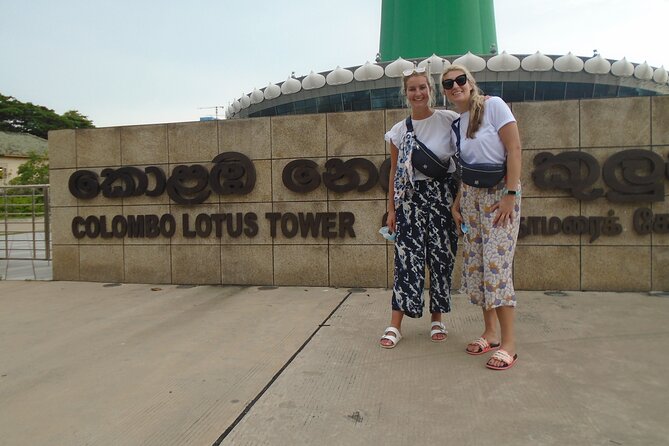 Colombo Tuk Tuk City Tour -Sightseeing Entry Fees & Food Included - Key highlights to look for