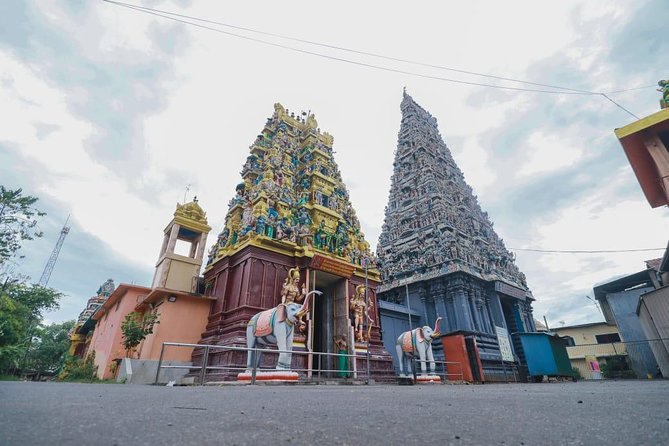 Colombo Tuk Tuk City Tour -Sightseeing Entry Fees & Food Included - Wolvendaal Church (Christian Reformed Church of Sri Lanka) for Dutch-era texture