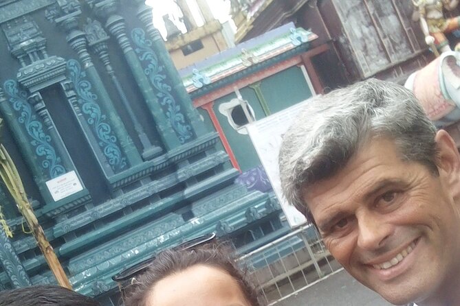 Colombo Tuk Tuk city tour with friendly Tuk driver(All inclusive) - Colombo Lighthouse, Fort Clock Tower, Cargills building, and Galle Face Green