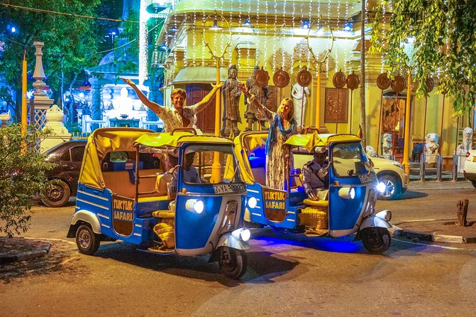 Colombo Tuk Tuk Safari - Stop 3: Colombo Fort for Sights, Structure, and Easy Photo Stops