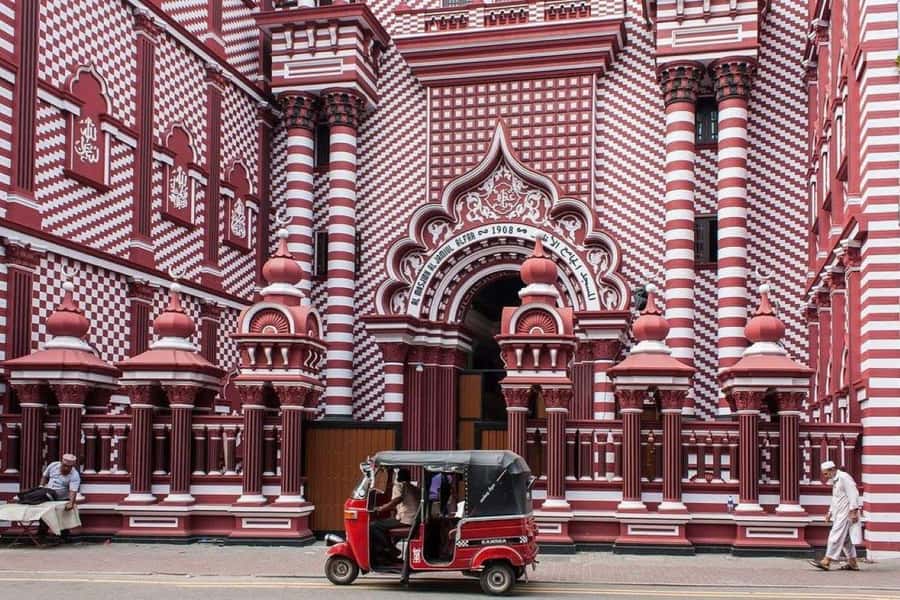 Colombo Tuk Tuk Tour with Entry Fees & Food Included - Key highlights worth your attention